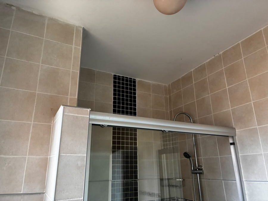 2 Bedroom Property for Sale in Scottsville KwaZulu-Natal