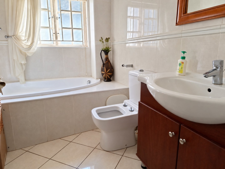 3 Bedroom Property for Sale in Ballito Central KwaZulu-Natal