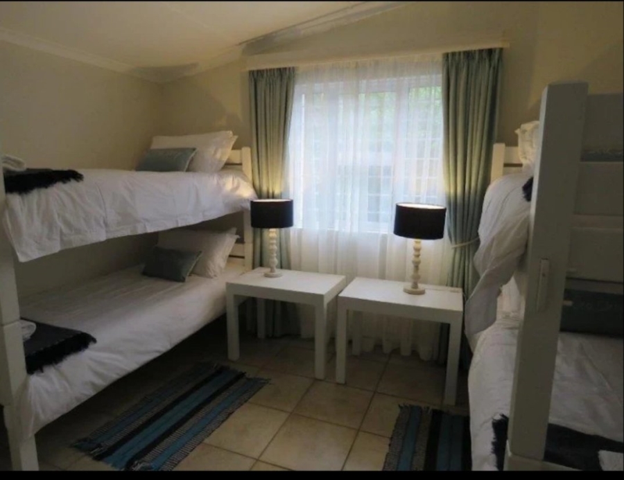 4 Bedroom Property for Sale in Southport KwaZulu-Natal