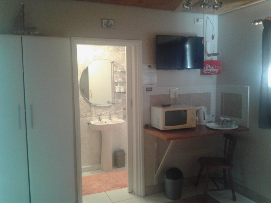 4 Bedroom Property for Sale in Uvongo KwaZulu-Natal