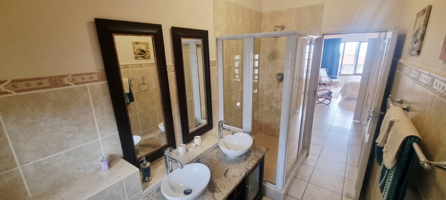 3 Bedroom Property for Sale in Uvongo Beach KwaZulu-Natal