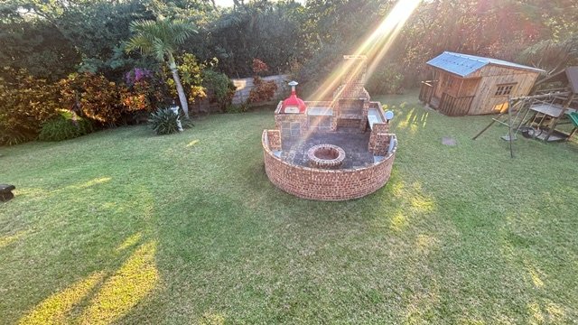 5 Bedroom Property for Sale in Meer En See KwaZulu-Natal