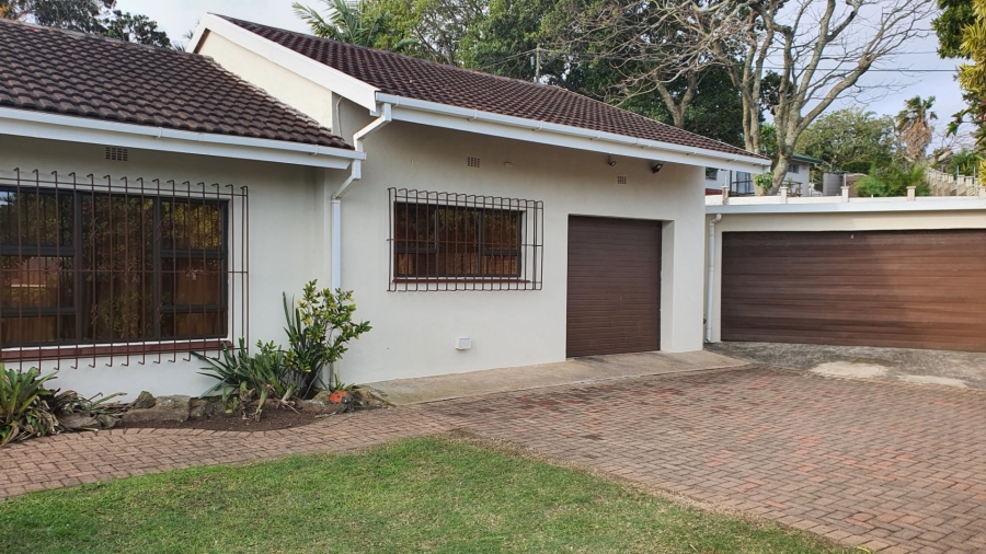 4 Bedroom Property for Sale in Uvongo KwaZulu-Natal