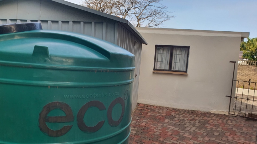 4 Bedroom Property for Sale in Uvongo KwaZulu-Natal