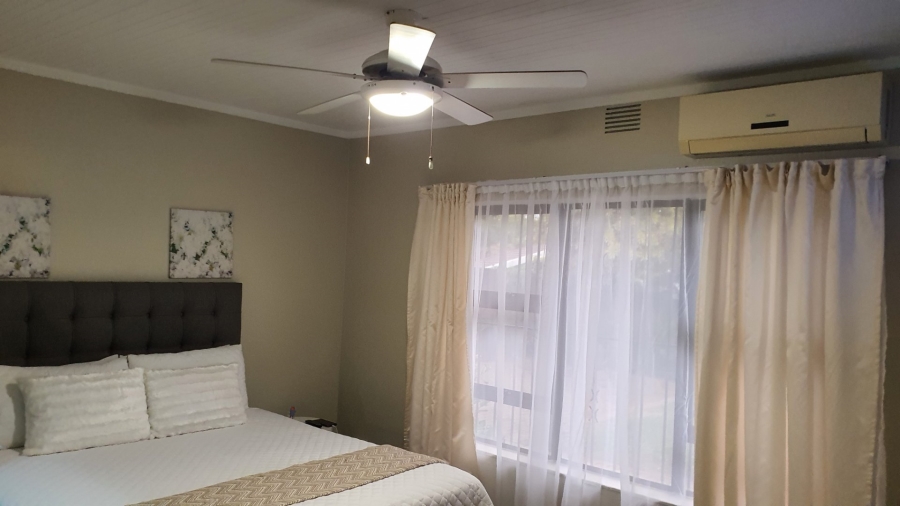 4 Bedroom Property for Sale in Uvongo KwaZulu-Natal