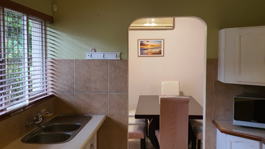 4 Bedroom Property for Sale in Uvongo KwaZulu-Natal