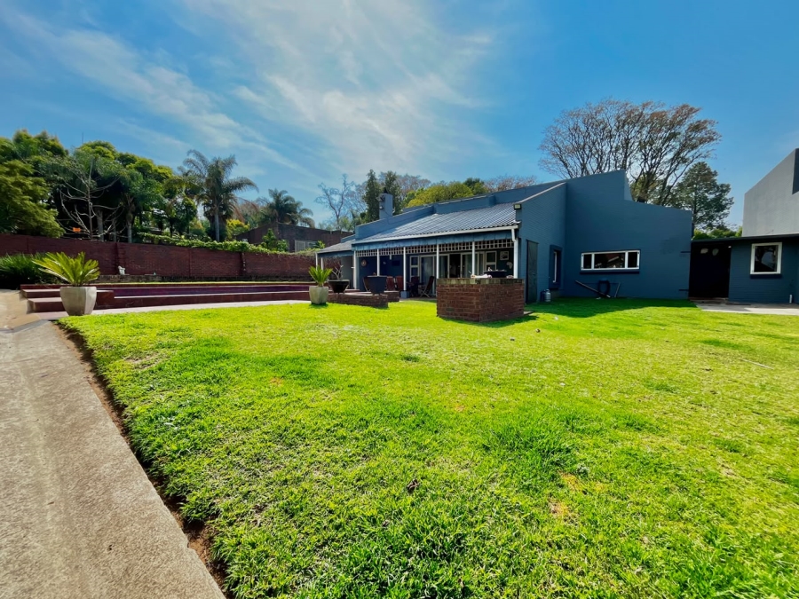 4 Bedroom Property for Sale in Aviary Hill KwaZulu-Natal
