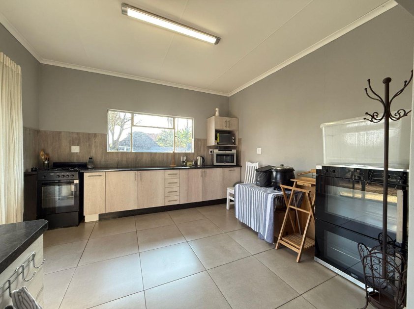 4 Bedroom Property for Sale in Aviary Hill KwaZulu-Natal