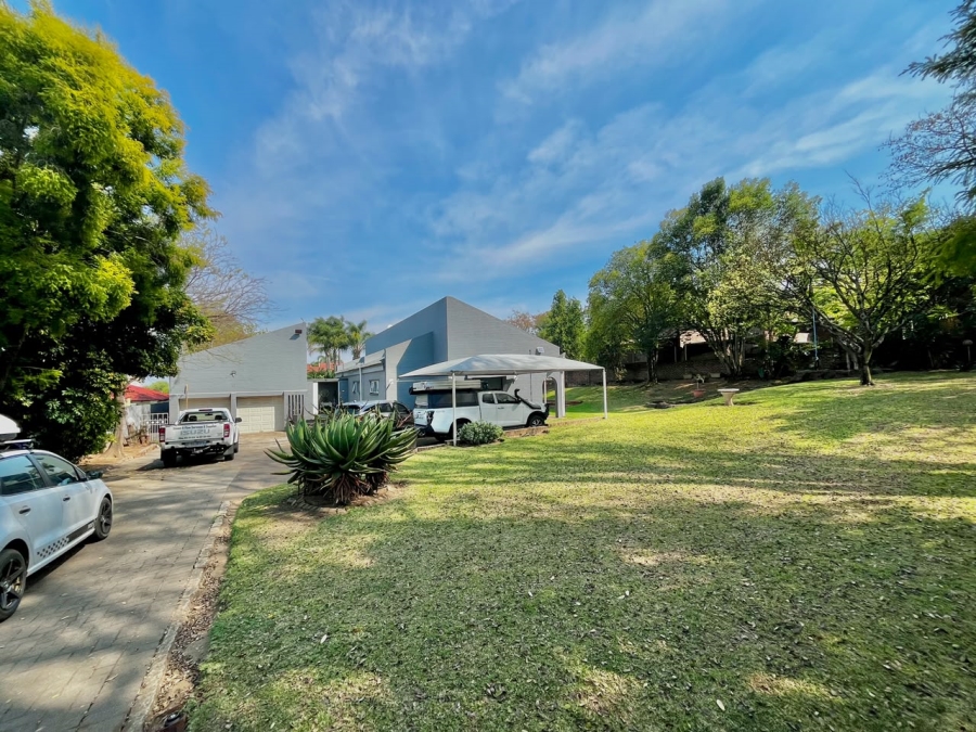4 Bedroom Property for Sale in Aviary Hill KwaZulu-Natal