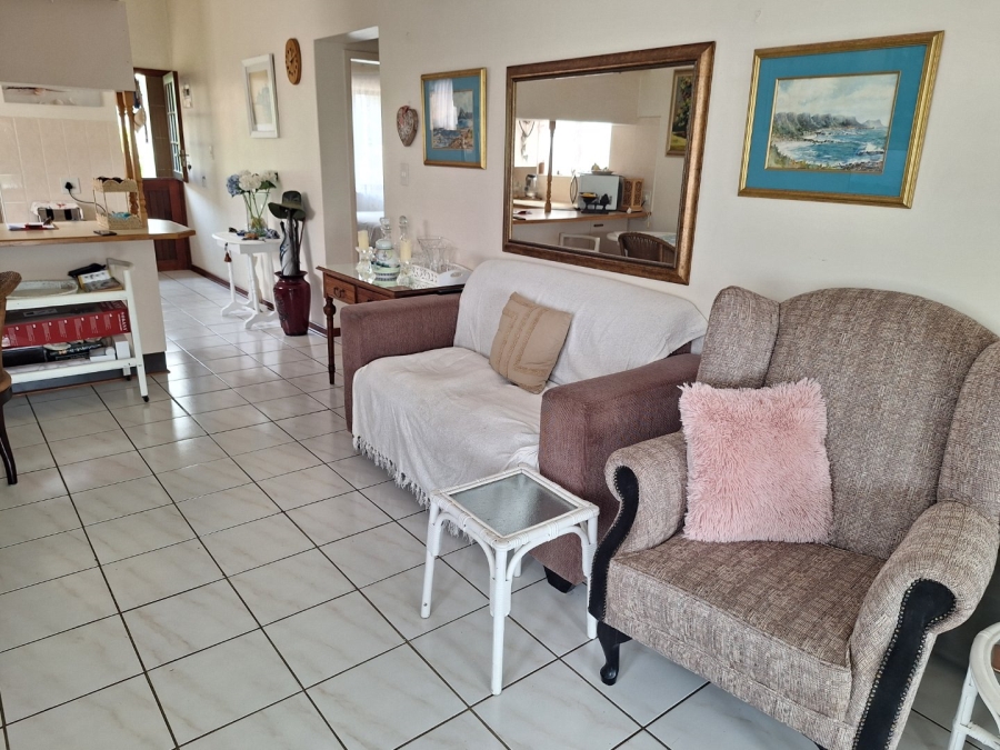 3 Bedroom Property for Sale in Hibberdene KwaZulu-Natal
