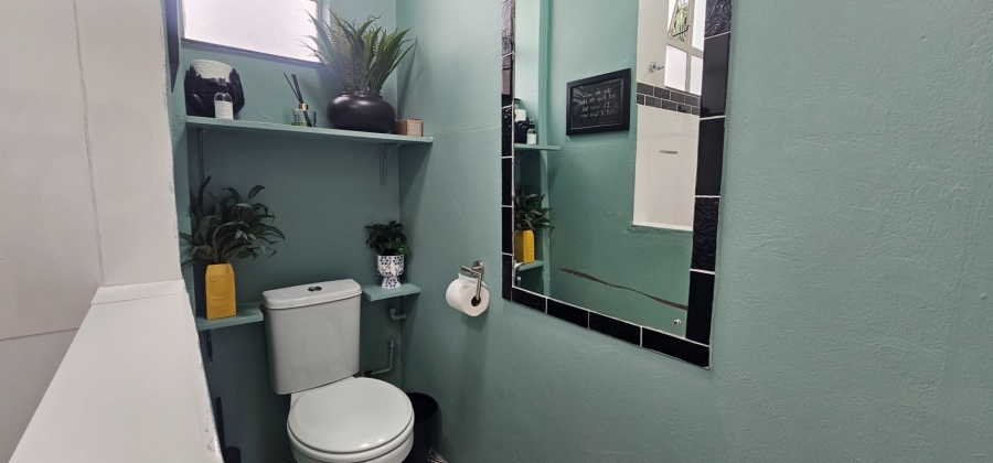 To Let 2 Bedroom Property for Rent in Windermere KwaZulu-Natal