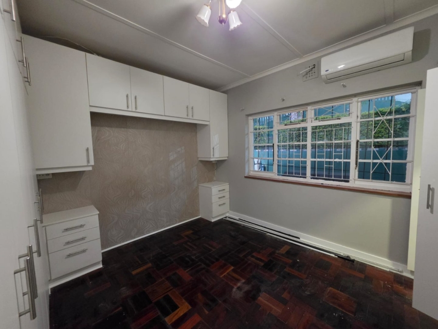 To Let 3 Bedroom Property for Rent in Malvern KwaZulu-Natal