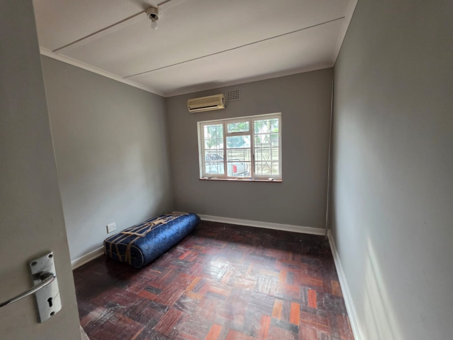 To Let 3 Bedroom Property for Rent in Malvern KwaZulu-Natal