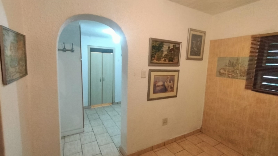 1 Bedroom Property for Sale in Brighton Beach KwaZulu-Natal