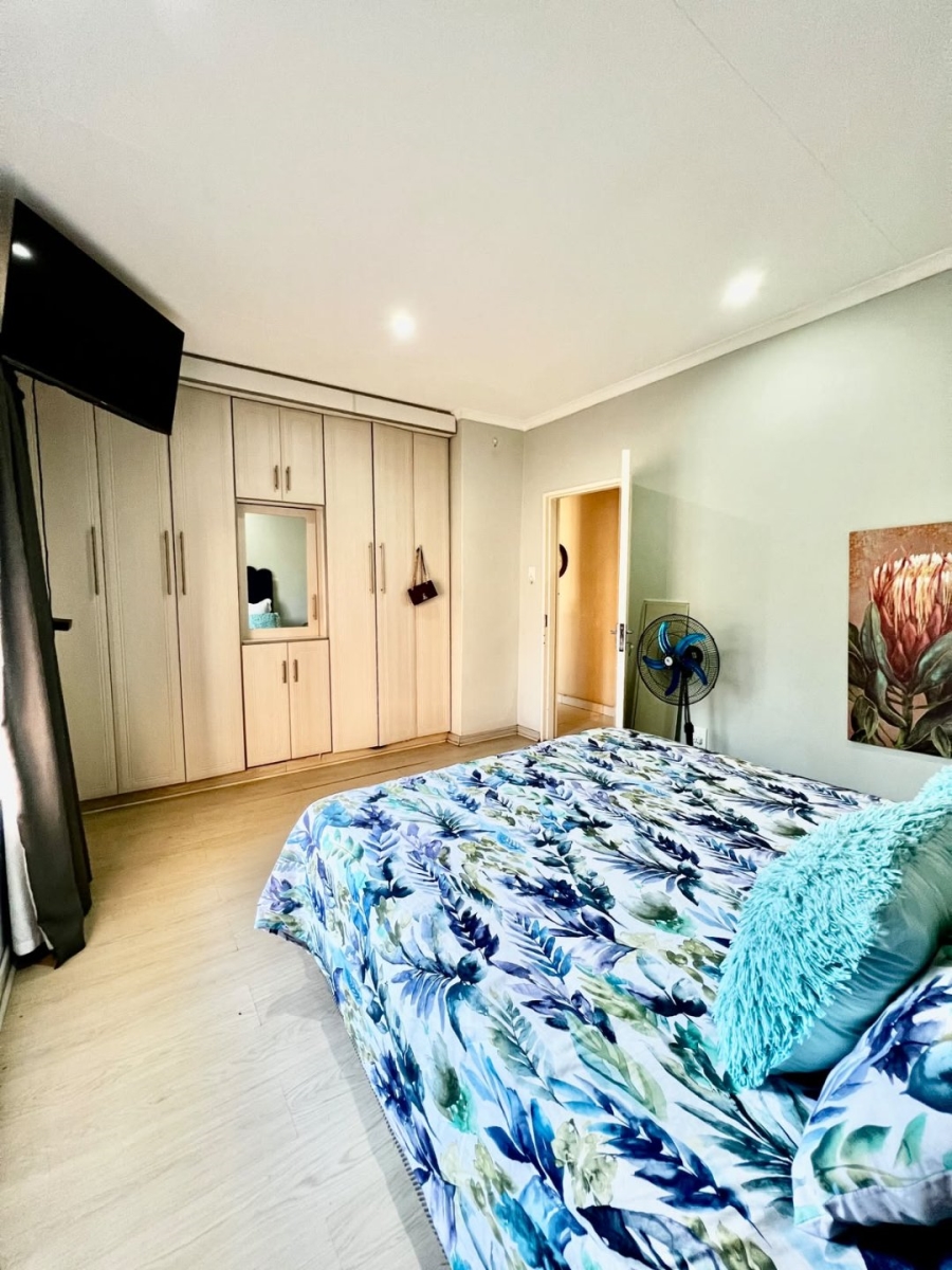 2 Bedroom Property for Sale in Scottsville KwaZulu-Natal
