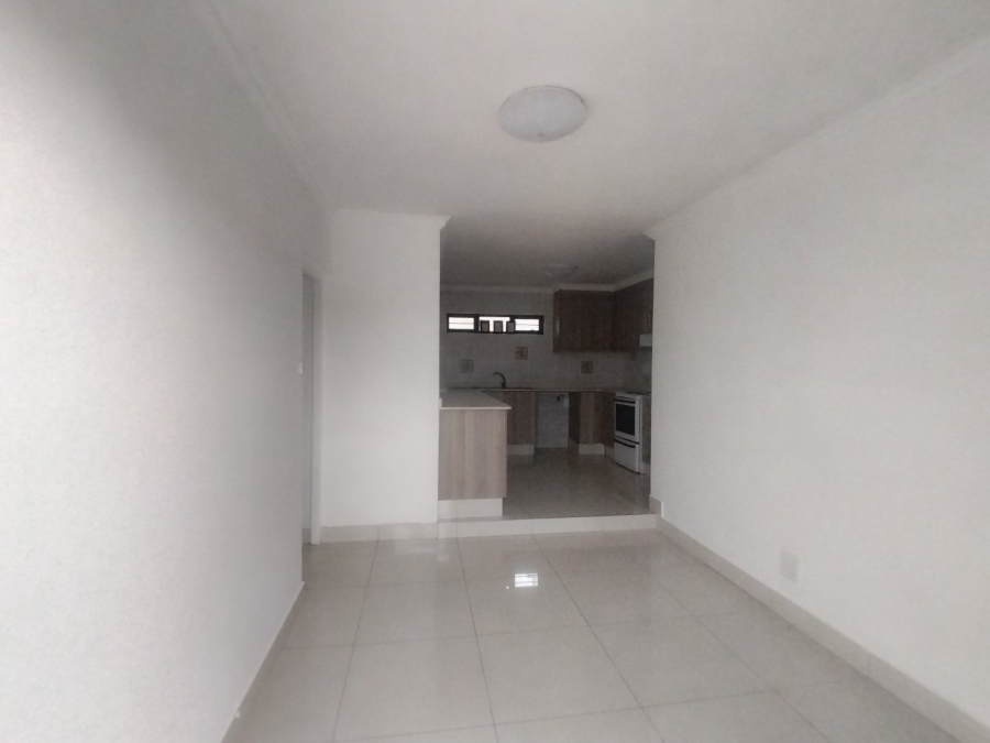 To Let 2 Bedroom Property for Rent in Uvongo KwaZulu-Natal