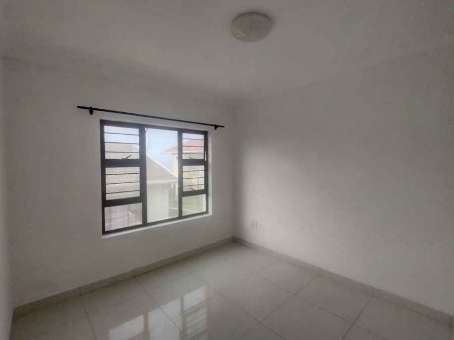 To Let 2 Bedroom Property for Rent in Uvongo KwaZulu-Natal
