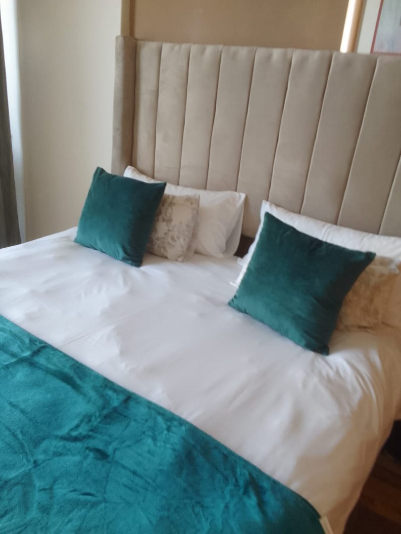 To Let 2 Bedroom Property for Rent in Umhlanga KwaZulu-Natal
