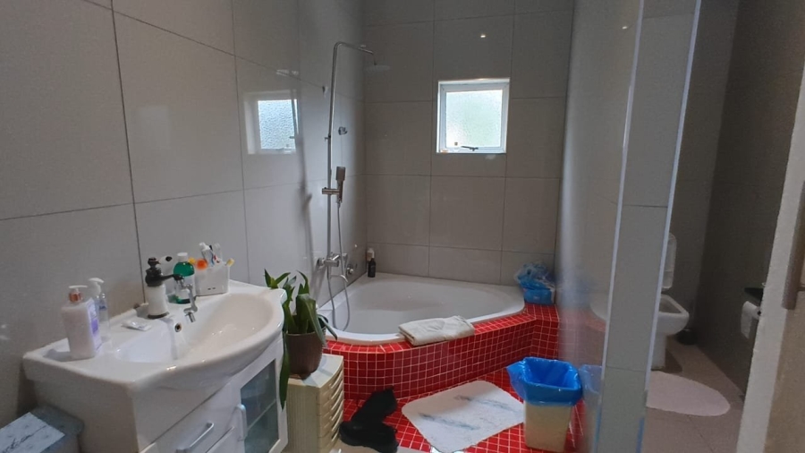 3 Bedroom Property for Sale in Sea Park KwaZulu-Natal