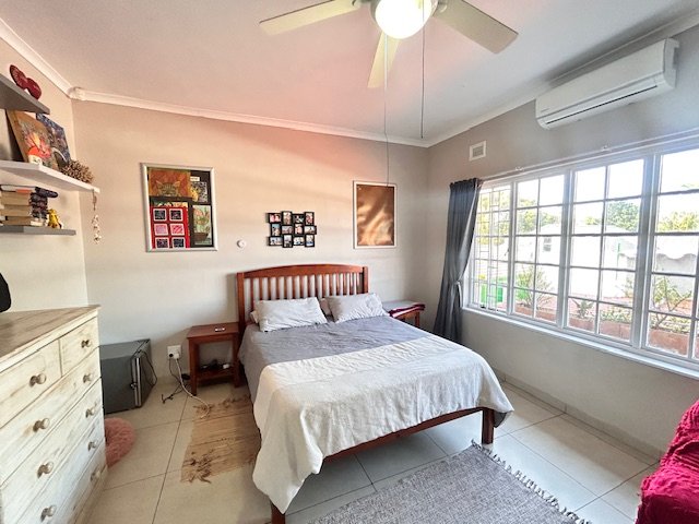 6 Bedroom Property for Sale in Meer En See KwaZulu-Natal