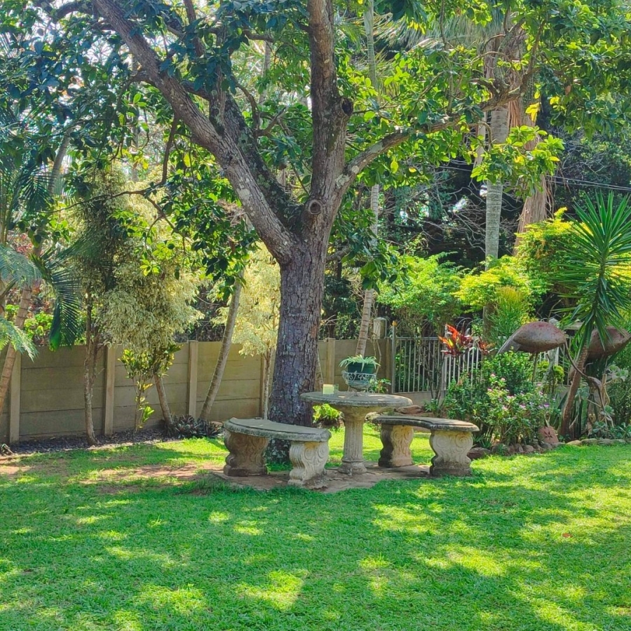 5 Bedroom Property for Sale in Marina Beach KwaZulu-Natal