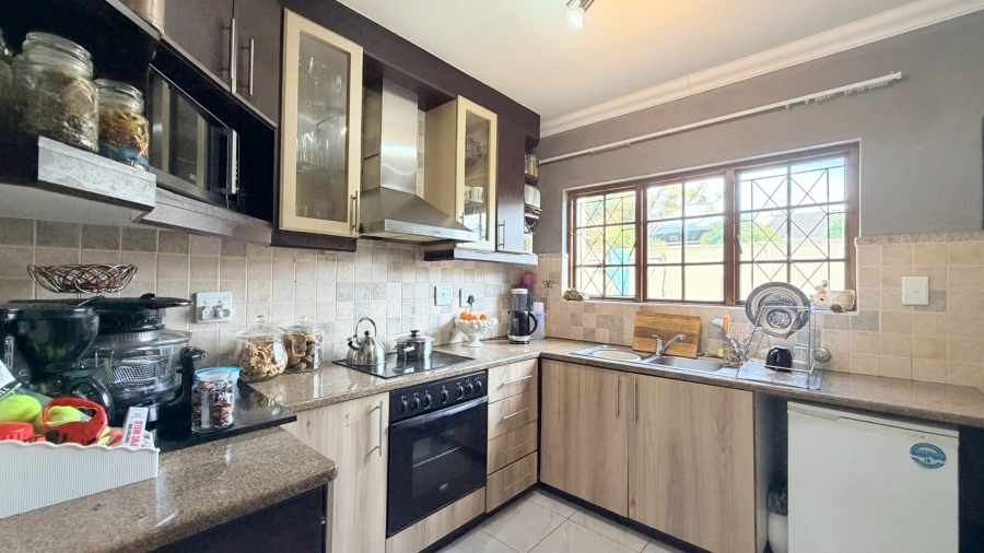 3 Bedroom Property for Sale in Margate KwaZulu-Natal
