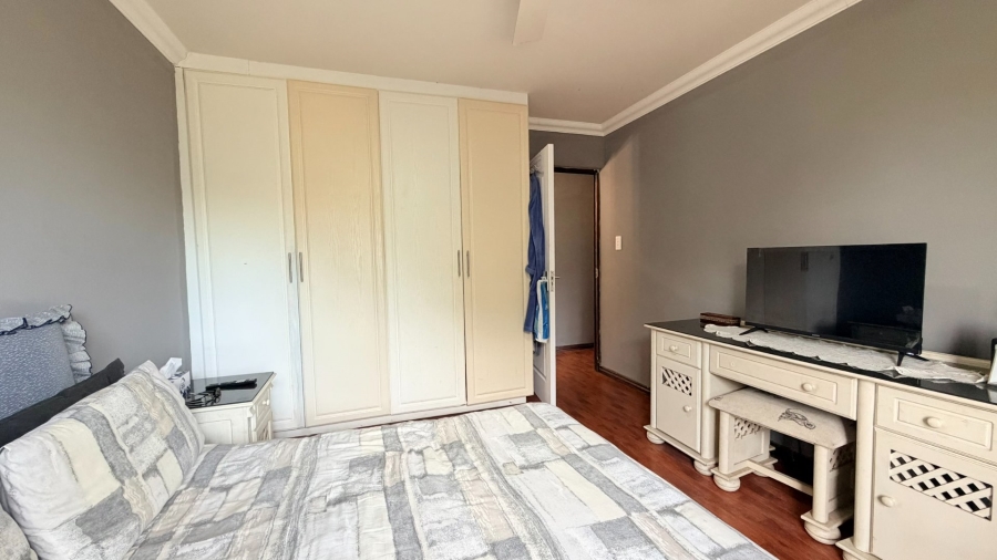 3 Bedroom Property for Sale in Margate KwaZulu-Natal