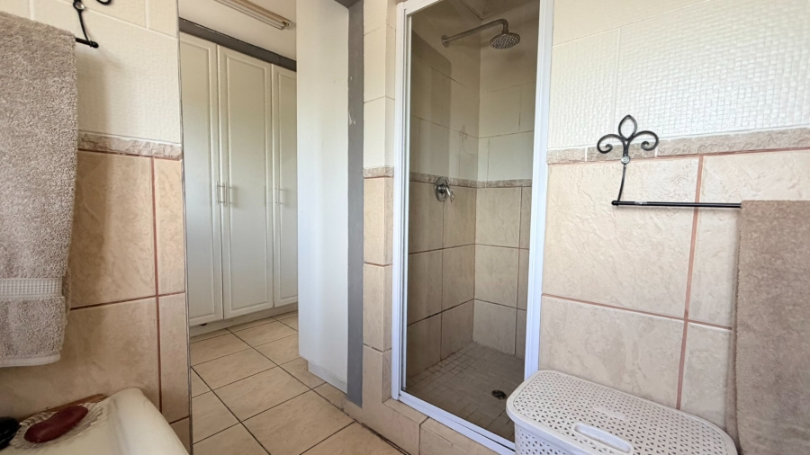 3 Bedroom Property for Sale in Margate KwaZulu-Natal
