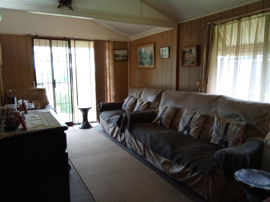3 Bedroom Property for Sale in Hibberdene KwaZulu-Natal