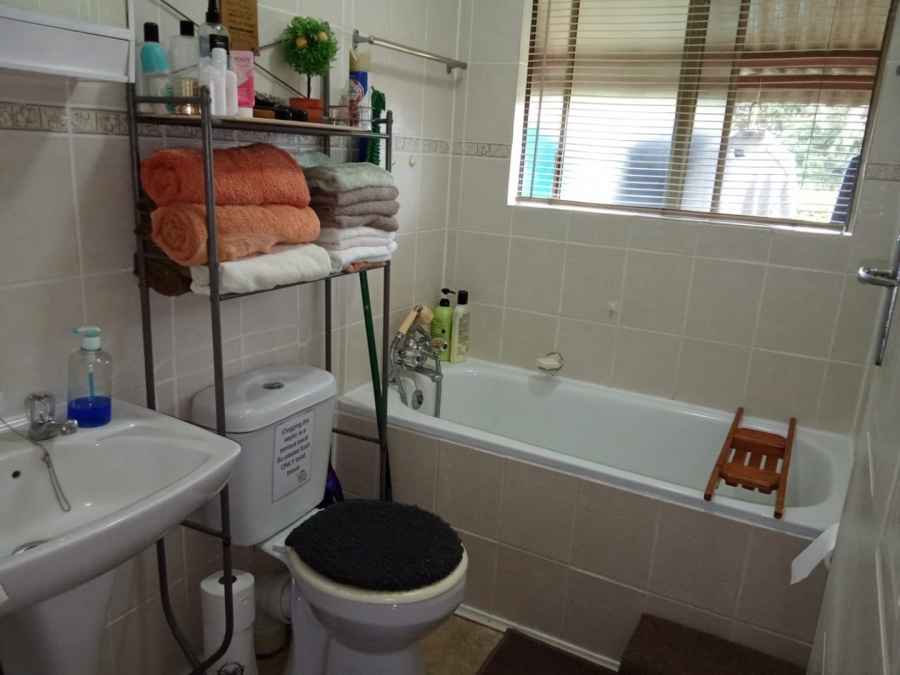 3 Bedroom Property for Sale in Hibberdene KwaZulu-Natal