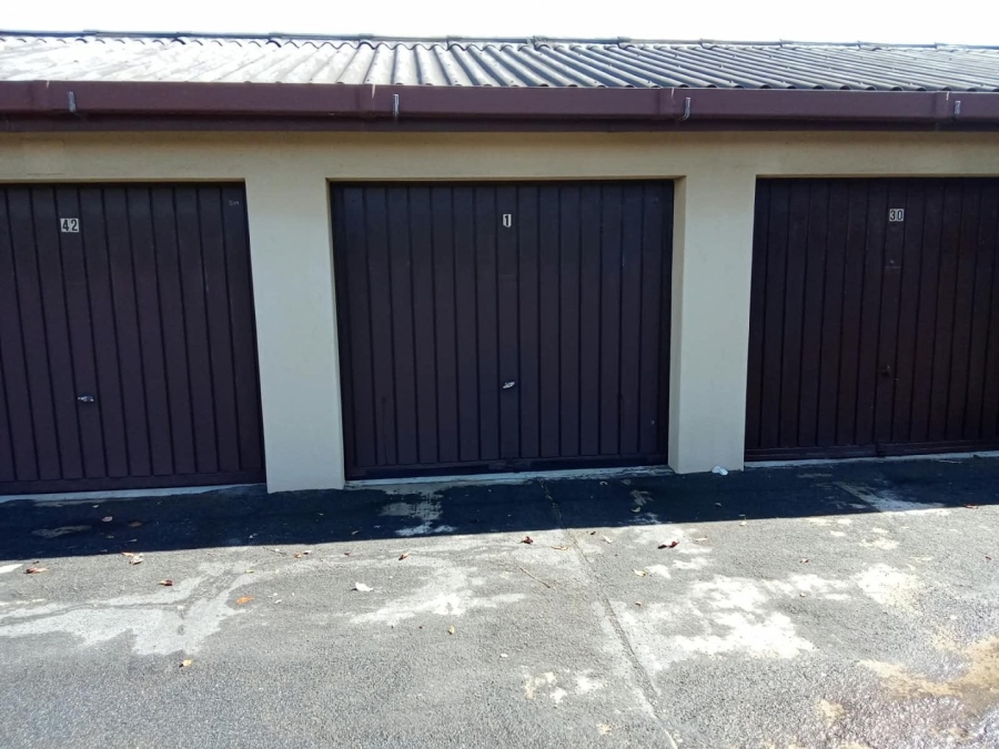 3 Bedroom Property for Sale in Hibberdene KwaZulu-Natal