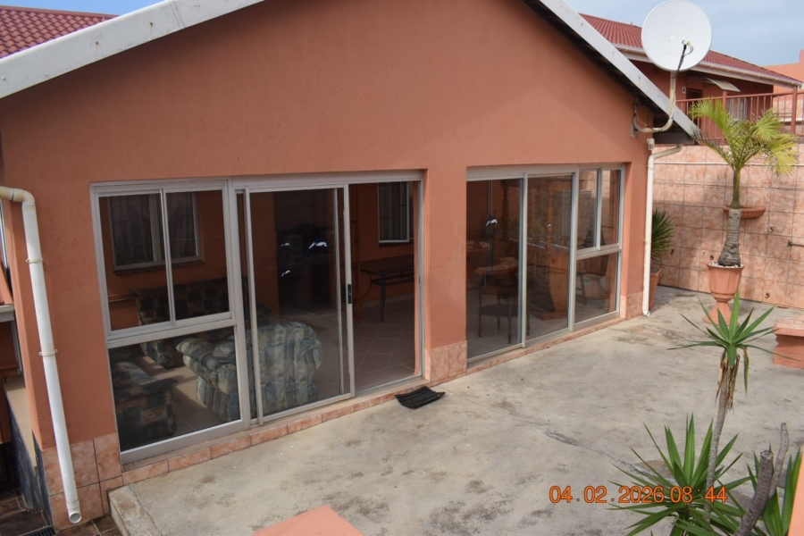 Commercial Property for Sale in Ifafa Beach KwaZulu-Natal