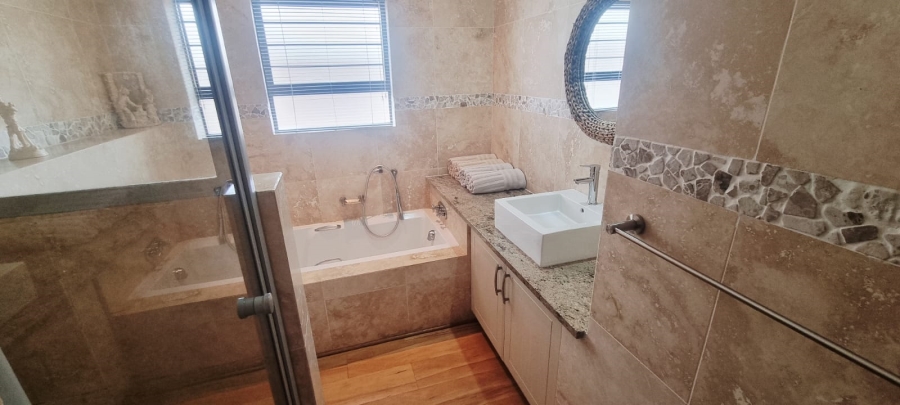 3 Bedroom Property for Sale in Shelly Beach KwaZulu-Natal