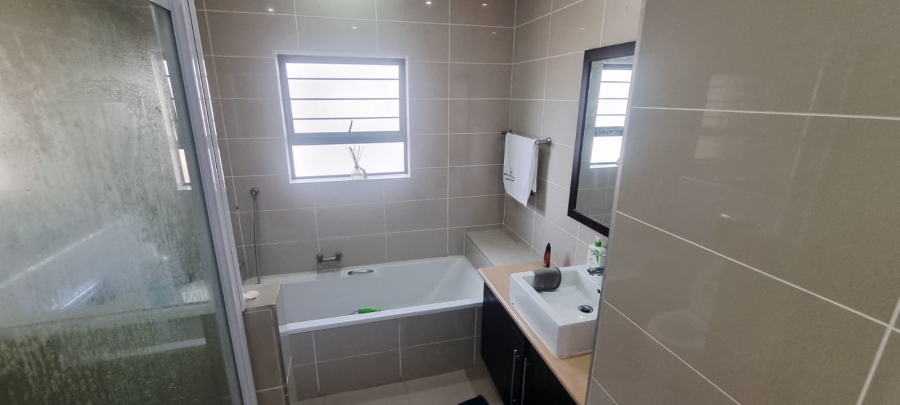 3 Bedroom Property for Sale in Shelly Beach KwaZulu-Natal