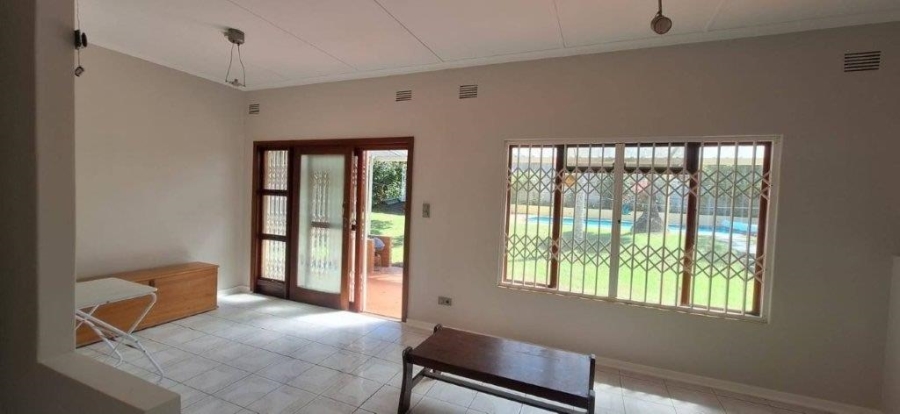 3 Bedroom Property for Sale in St Michaels On Sea KwaZulu-Natal