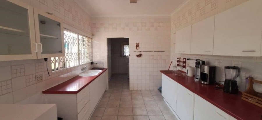 3 Bedroom Property for Sale in St Michaels On Sea KwaZulu-Natal