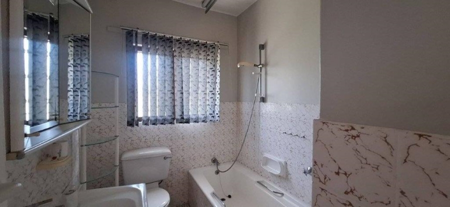 3 Bedroom Property for Sale in St Michaels On Sea KwaZulu-Natal
