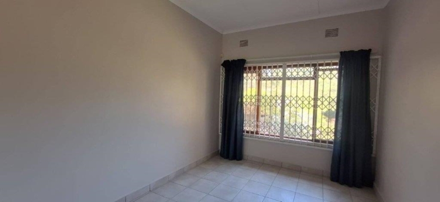 3 Bedroom Property for Sale in St Michaels On Sea KwaZulu-Natal