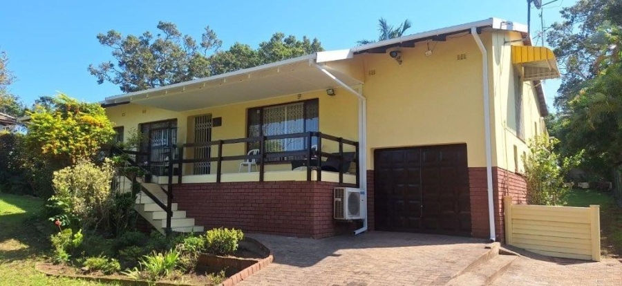 3 Bedroom Property for Sale in St Michaels On Sea KwaZulu-Natal
