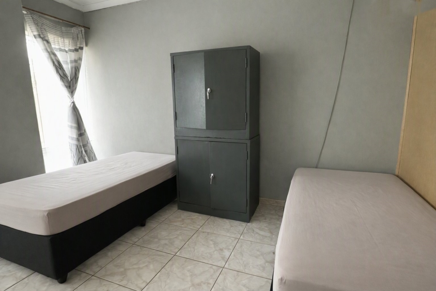 4 Bedroom Property for Sale in Barry Hertzog Park KwaZulu-Natal