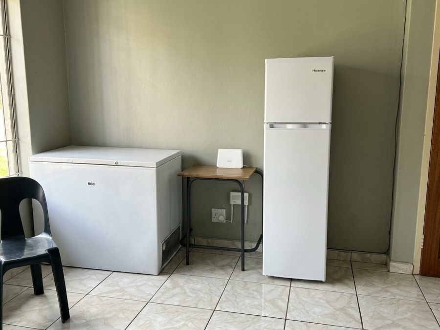 4 Bedroom Property for Sale in Barry Hertzog Park KwaZulu-Natal