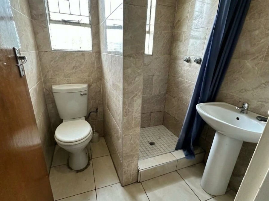 4 Bedroom Property for Sale in Barry Hertzog Park KwaZulu-Natal