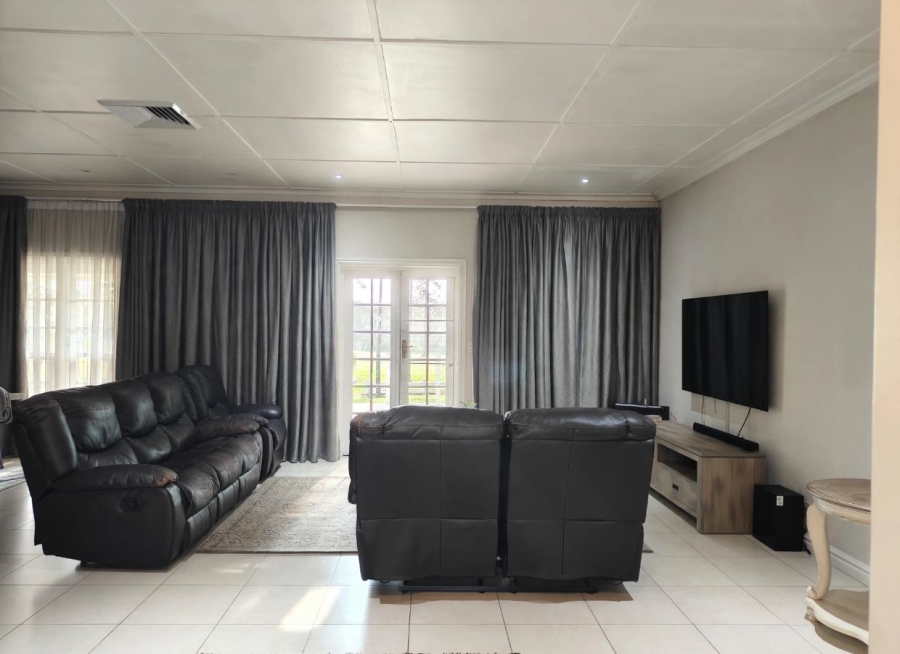 3 Bedroom Property for Sale in Mount Edgecombe Country Estate KwaZulu-Natal