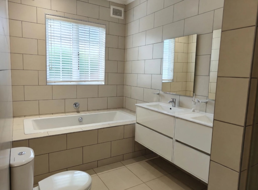 3 Bedroom Property for Sale in Mount Edgecombe Country Estate KwaZulu-Natal