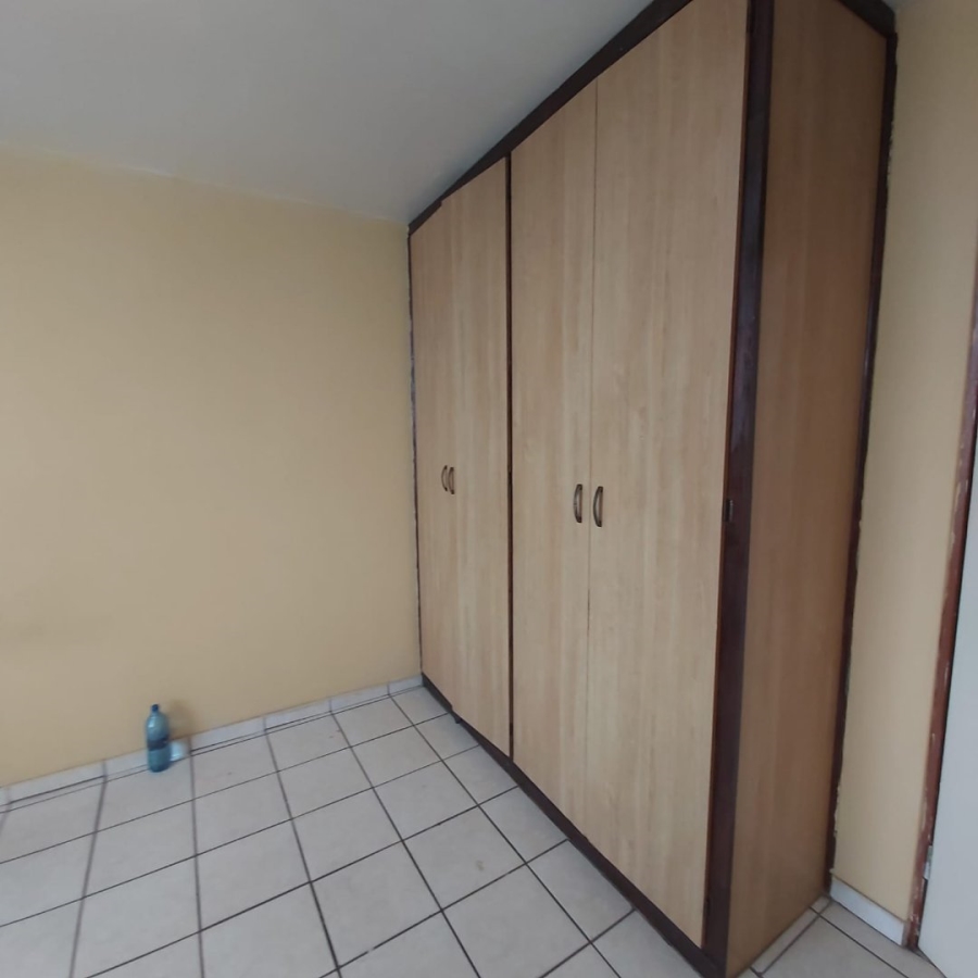 2 Bedroom Property for Sale in Windermere KwaZulu-Natal