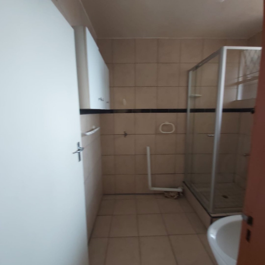 2 Bedroom Property for Sale in Windermere KwaZulu-Natal