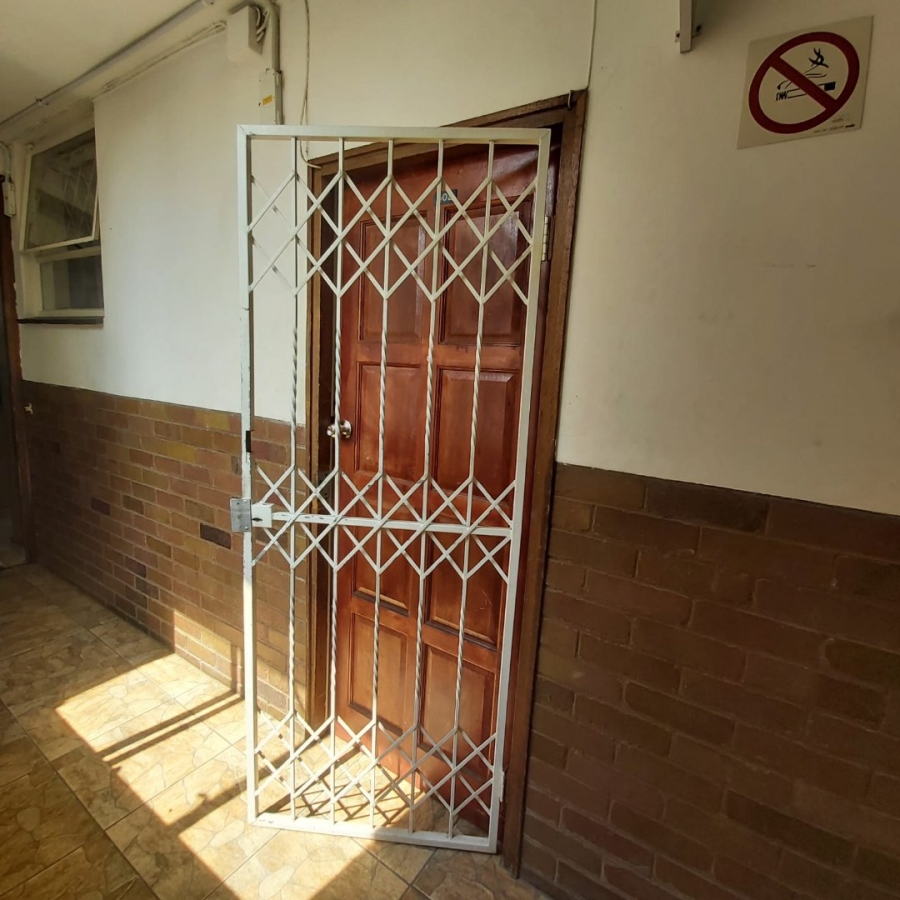 2 Bedroom Property for Sale in Windermere KwaZulu-Natal