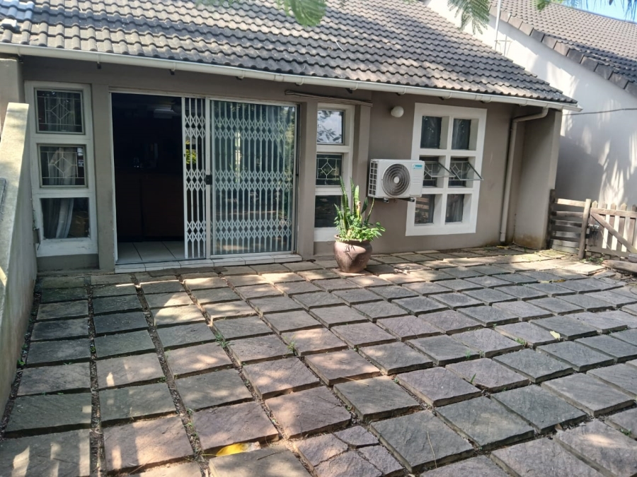 2 Bedroom Property for Sale in Sherwood KwaZulu-Natal