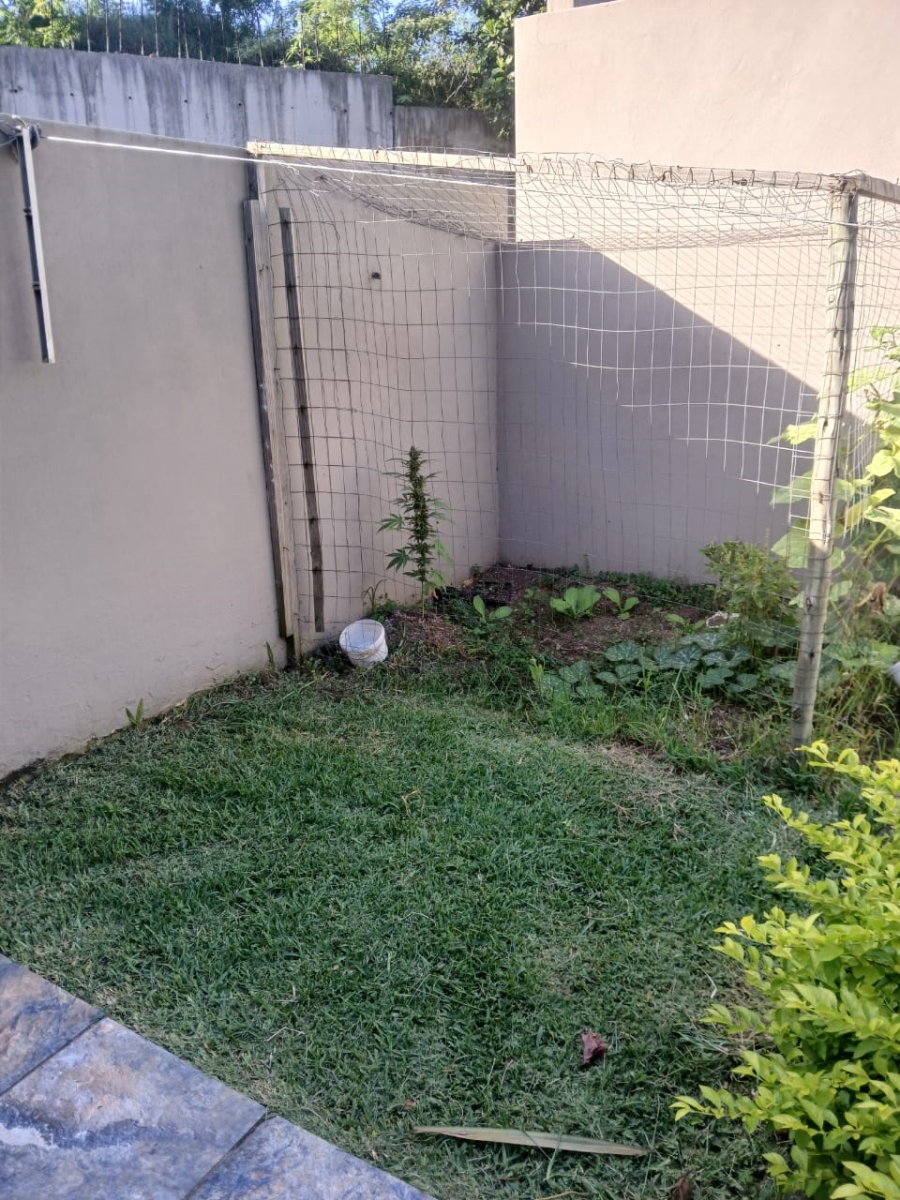 2 Bedroom Property for Sale in Sherwood KwaZulu-Natal