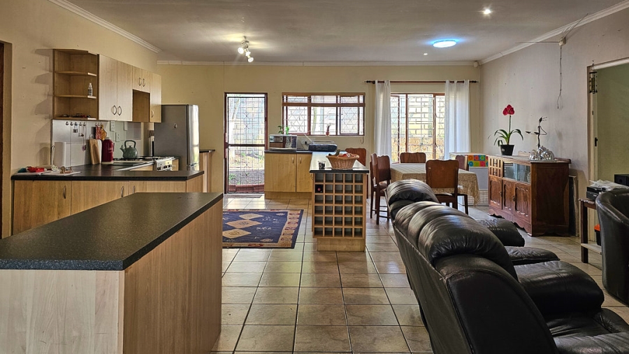 4 Bedroom Property for Sale in Leisure Bay KwaZulu-Natal